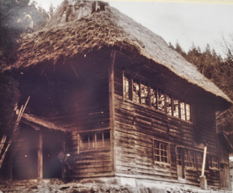 090922白山山麓民族資料館「山の中の小さな学校展」057