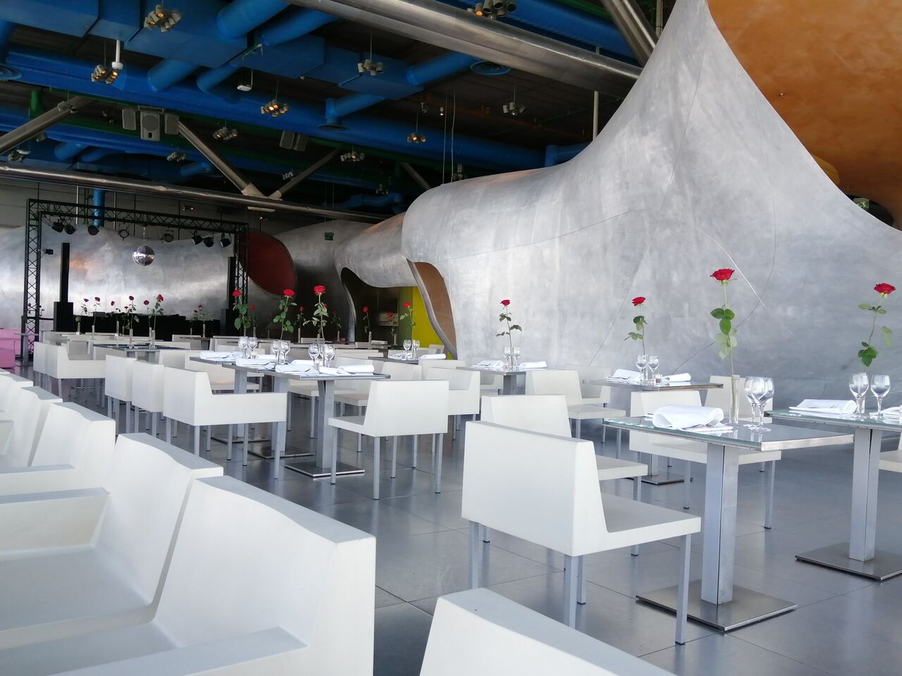 芸術と美食のポンピドゥー センター パリ発 写真で綴る独り言