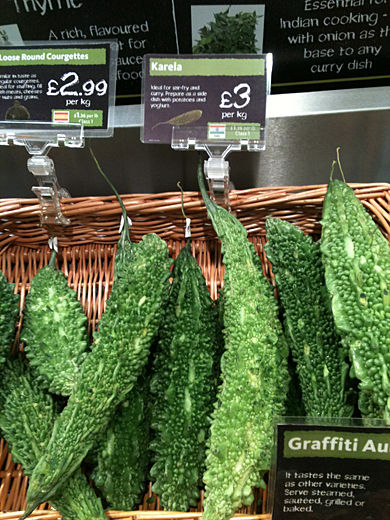 $4コマ漫画 - 英国紳士と国際結婚@ロンドン