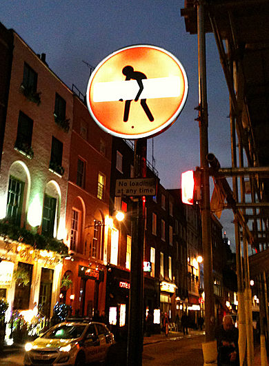 $4コマ漫画 - 英国紳士と国際結婚@ロンドン