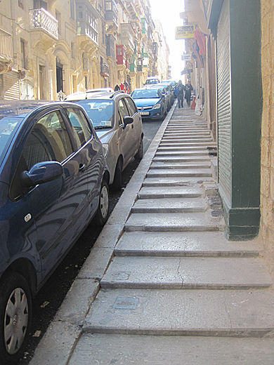 $4コマ漫画 - 英国紳士と国際結婚@ロンドン