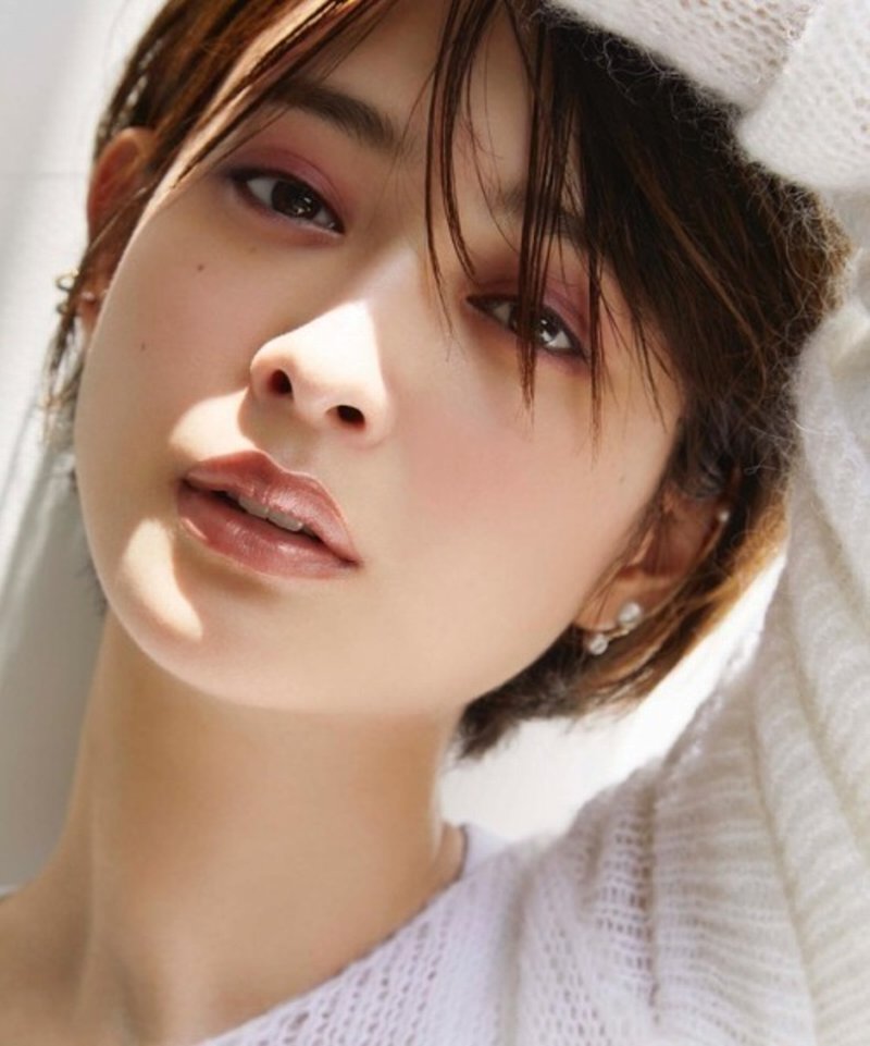 藤野有理 時代を駆け抜ける天使たち