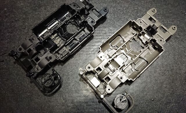 ミニ四駆】変な色のMSシャーシ。 : サブカル”ダディ”ガッテム日記