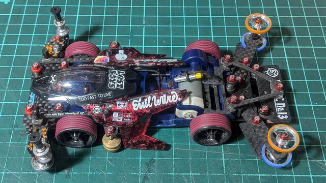 VZシャーシ・バックスライドアンカー③予備パーツを添えて : サブカル
