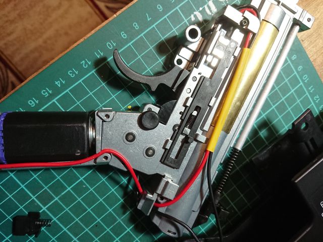 東京マルイ 世代G36C】分解方法 ～SBD取り付け～ : サブカル”ダディ