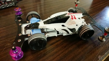 ミニ四駆】B-MAXフラット！ : サブカル”ダディ”ガッテム日記