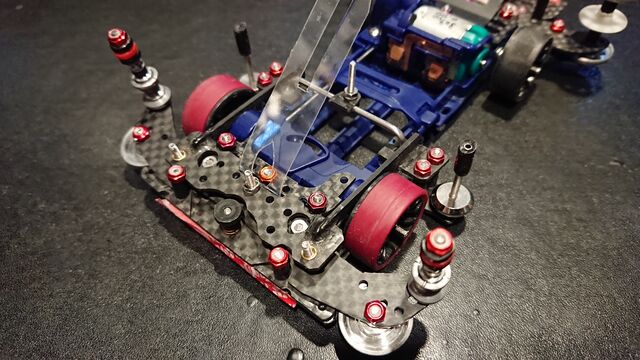 ミニ四駆】VZシャーシ・新提灯が完成！ : サブカル”ダディ”ガッテム日記