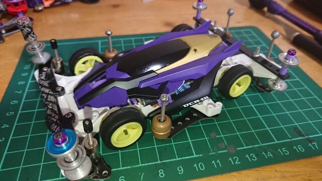 ミニ四駆 MA完成品 (BMAXGP) 紫DCR + おまけ 試作】B-MAX軽量MAマシンを作ってみた！【2024年1月】 | Mr.Kold
