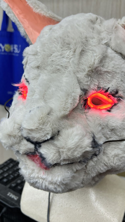 モバイルバッテリーでも光った！