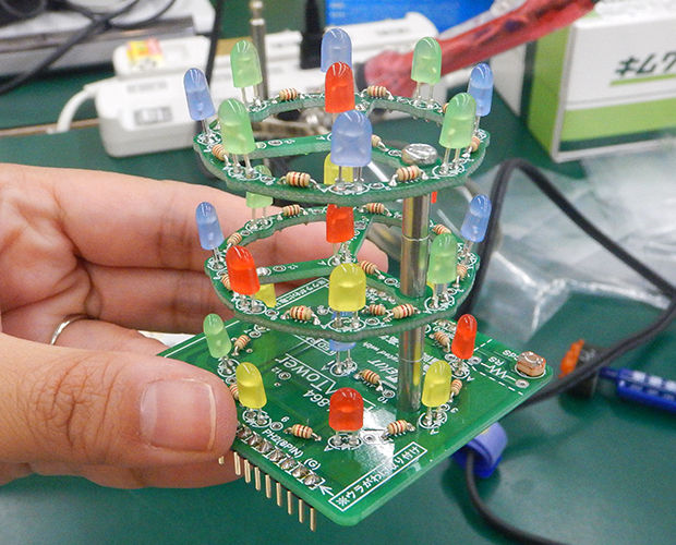 電工女子☆ピカ・タワーを作ります！☆Part1 : エレショップblog