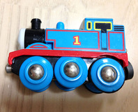 brio-thomas1