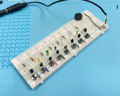 ElectricMusicBox4-06