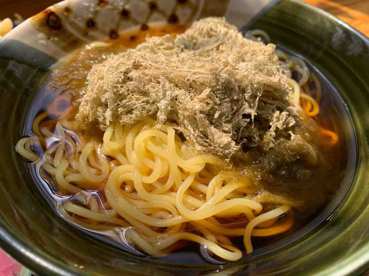 名代屋@甲府市:冷しトロロ昆布中華そば : イレブンフーズの日記