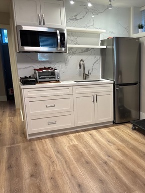 77360416749__B3F4F8D9-2622-4AC5-8B0F-D9C434C37AE7