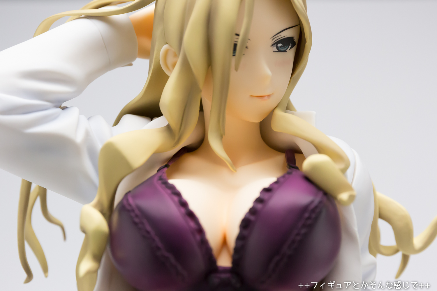 フリージング ヴァイブレーション エリザベス=メイブリー YシャツVer