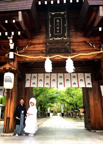湊川神社と神戸まつり Elly London 湊川神社と神戸まつり Elly London