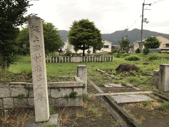 10753436-DC1E-454C-B70E-6F63DE587908