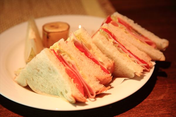 白川郷にあるカフェ コーヒー屋 鄙 ひな 岐阜sweets Labo 白川郷にあるカフェ コーヒー屋 鄙 ひな 岐阜sweets Labo