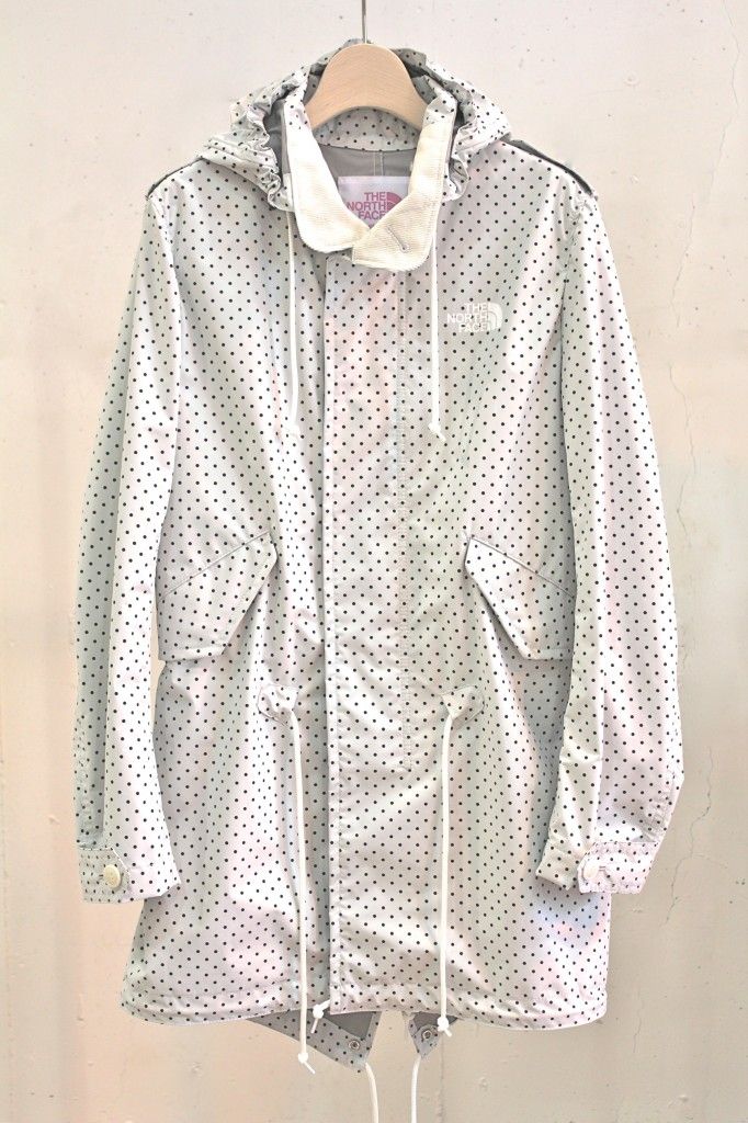 JUNYA WATANABE MAN PINK×DUVETICAダウン JUNYA WATANABE MAN PINK × DUVETICA : The backroom of the