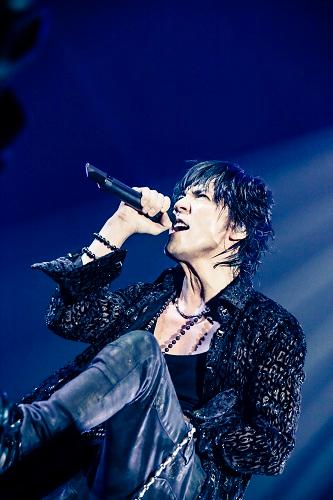 盗難 氷室京介 装飾展示のアクセサリー2点が盗難被害 Anoちゃんねる