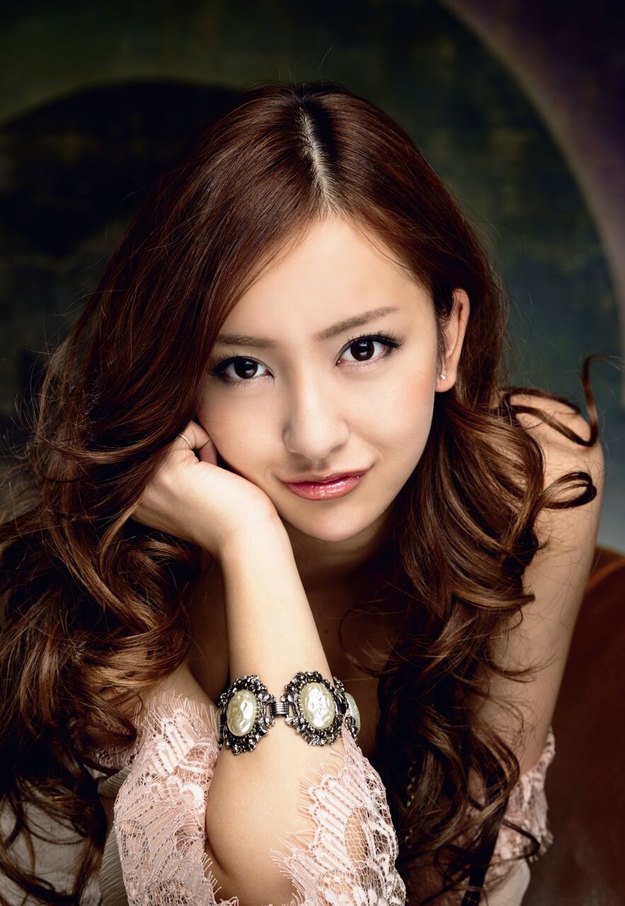 板野友美 ブランド Rosy Luce 立ち上げも 篠田麻里子の二の舞か Anoちゃんねる