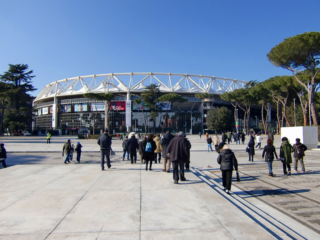 新婚旅行3日目 サッカー観戦編 エミの気紛れ日記
