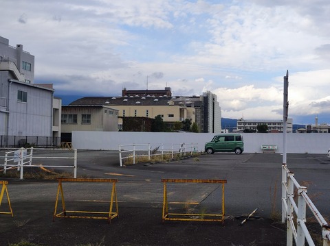 市民体育館いま03