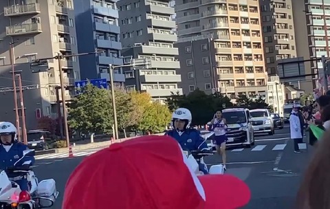 箱根駅伝沿道応援イメージ