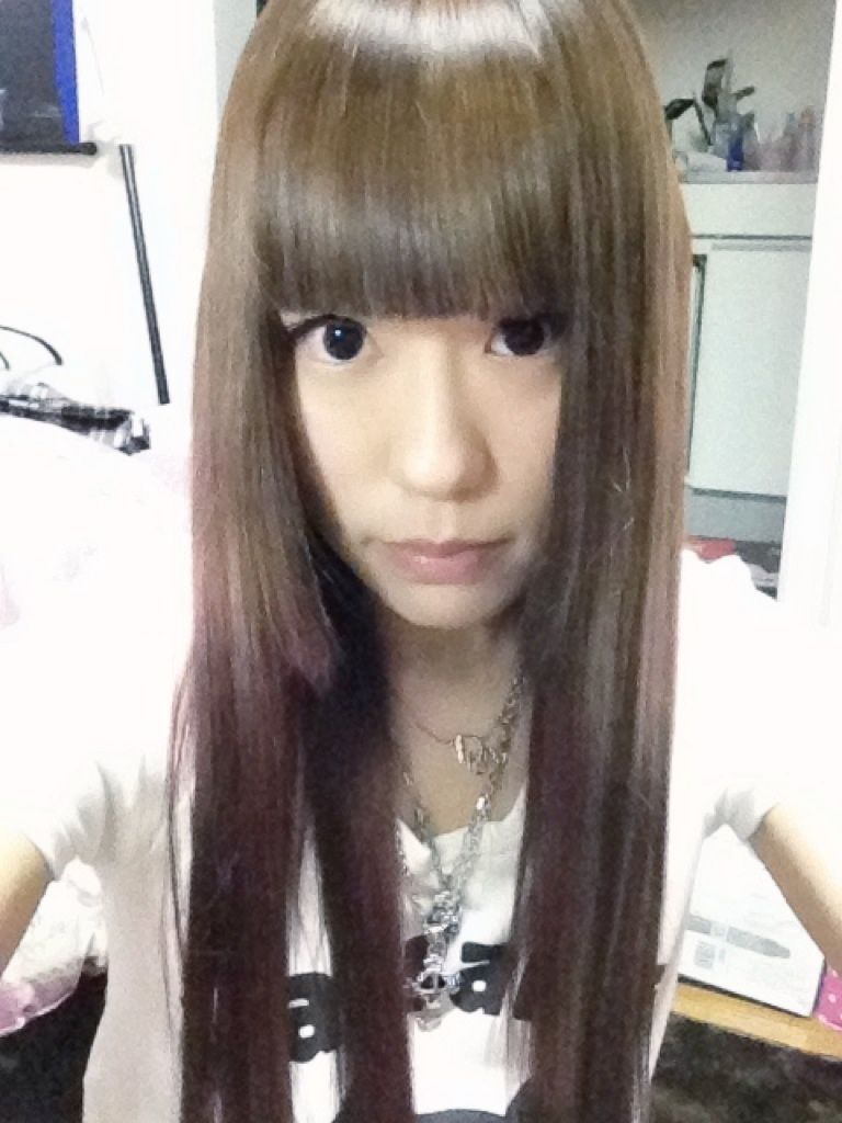 髪色っ 中に誰もいませんよ