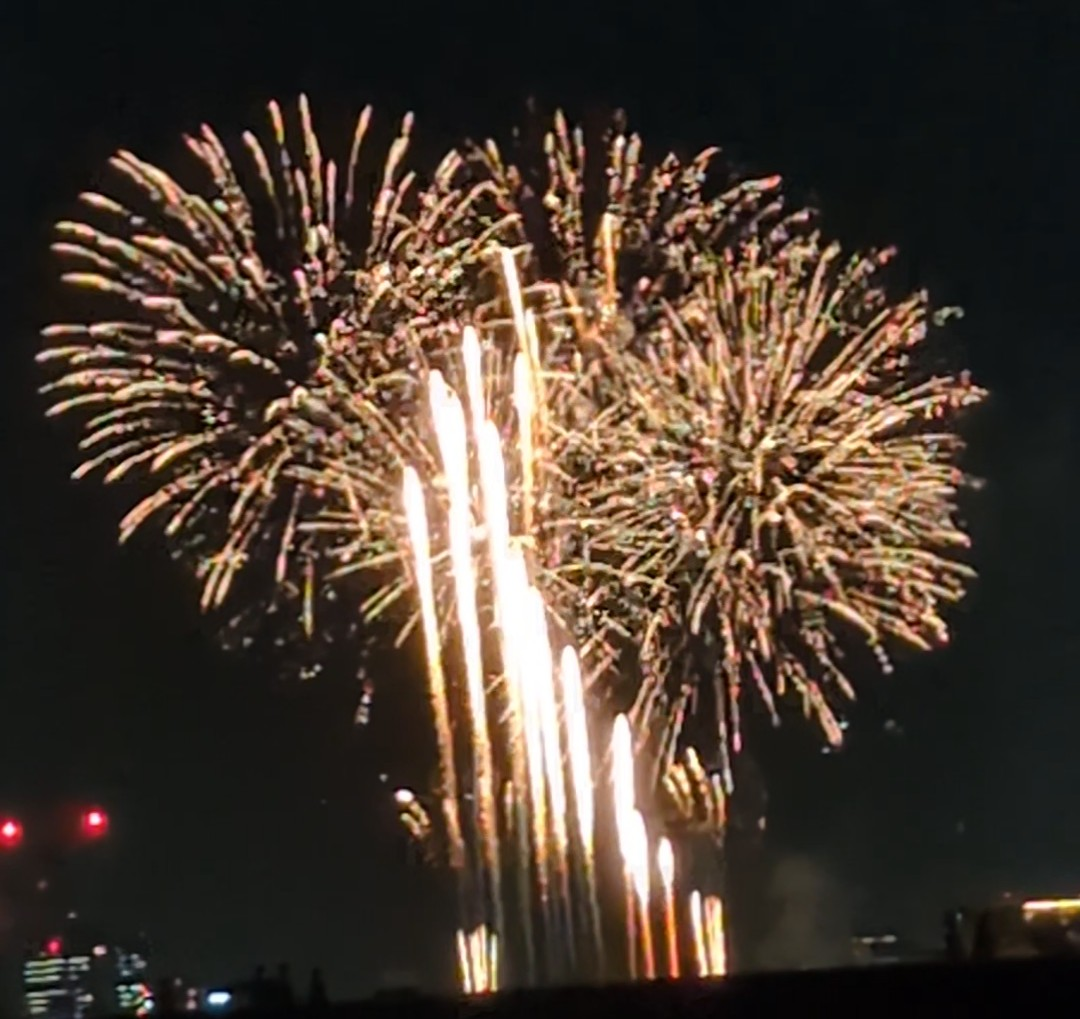 秋の花火 多摩川 2025年10月2日 撮影