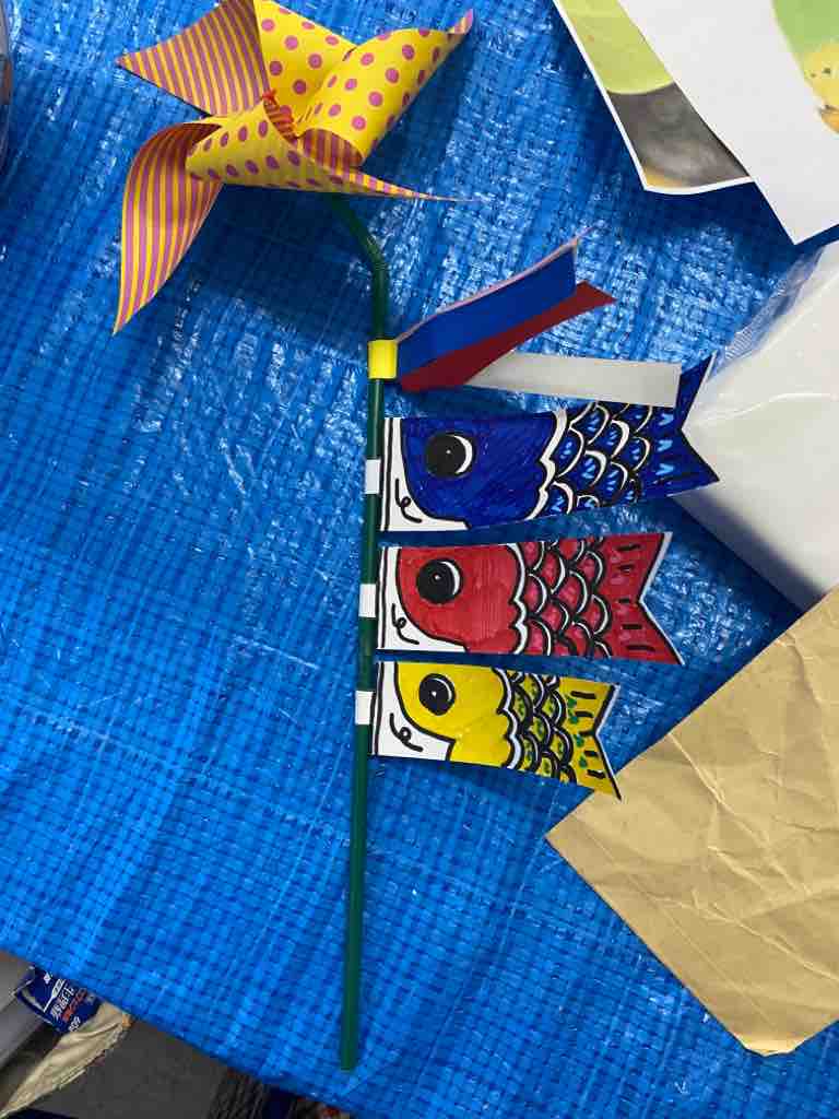 こいのぼりの工作 絵夢アトリエ 大人と子どもの絵画教室