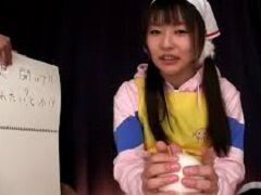 AV撮影の裏側～カンペを見ながらオナホ責めするつぼみちゃん