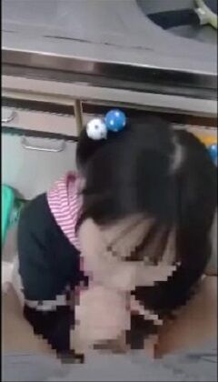 異様に幼い子がフェラ抜き円光している件
