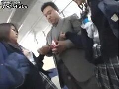 JK2人組、電車内でぷち円光