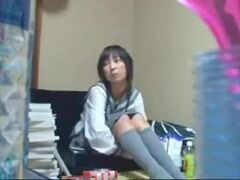 可愛いJKに睡眠薬を飲ませてやりたい放題