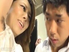 ワキ毛で挑発する色気営業が凄い!