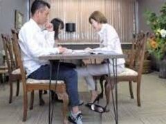 結婚式の相談に行ったらキレイなウエディングプランナーに誘惑されて・・・