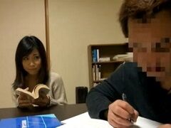 こたつで蒸れた足臭を堪能していたら・・・