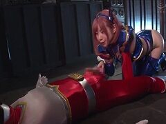 パートナーの目の前で敵の女幹部にM堕ちさせられるダメヒーロー