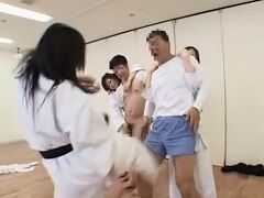 女空手家3人に力づくで無理矢理犯されたい!