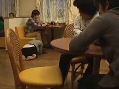 ファミレスで別れ話をするカップルの一部始終