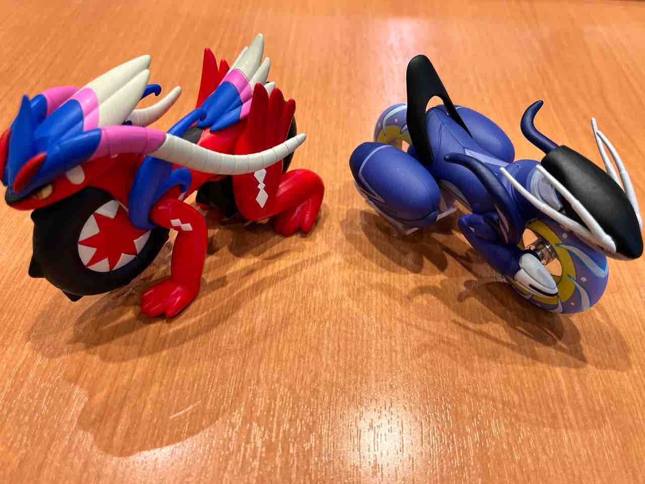 ポケモンガチャ】ミライドンコライドンハイクォリティフィギュア発売 