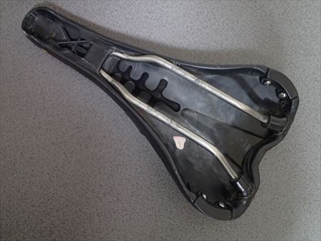 AVOCET O2 チタンサドルの現状 : 続・不定期-二見だより