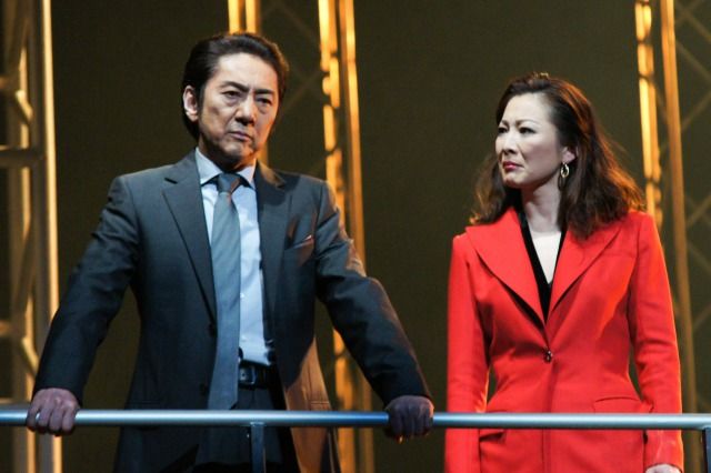 マネーゲームの戦いをミュージカル化 エンロン レビュー 観劇予報