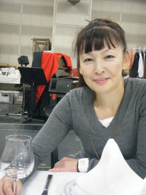 リニューアルでさらに楽しめるものに ア ラ カルト2 高泉淳子インタビュー 観劇予報 リニューアルでさらに楽しめるものに ア ラ カルト2 高泉淳子インタビュー 観劇予報
