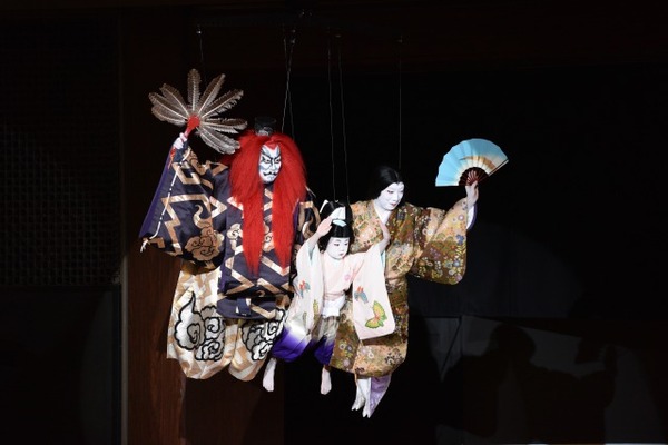 市川右團次と右近の襲名で賑わう 新橋演舞場 壽新春大歌舞伎 観劇予報