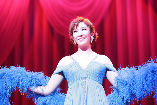 瀬奈じゅんが越路吹雪の恋と半生を歌う Chanson De 越路吹雪 ラストダンス 宝塚ジャーナル 瀬奈じゅんが越路吹雪の恋と半生を歌う Chanson De 越路吹雪 ラストダンス 宝塚ジャーナル