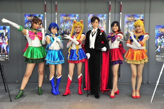 ミュージカル 美少女戦士セーラームーン ーla Reconquistaー 開幕 初日囲みコメント 宝塚ジャーナル ミュージカル 美少女戦士セーラームーン ーla Reconquistaー 開幕 初日囲みコメント 宝塚ジャーナル