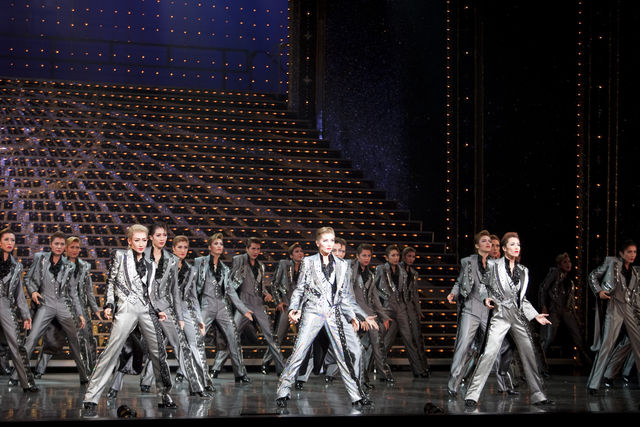 雪組東京公演 Shall We ダンス Congratulations 宝塚 通し舞台稽古 囲みインタビュー 宝塚ジャーナル 雪組東京公演 Shall We ダンス Congratulations 宝塚 通し舞台稽古 囲みインタビュー 宝塚ジャーナル