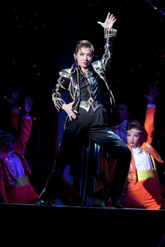 月組 宝塚大劇場公演 ミュージカル ジプシー男爵/グランド・レビュー Rhap… 月組 宝塚大劇場公演 ミュージカル ジプシー男爵/グランド